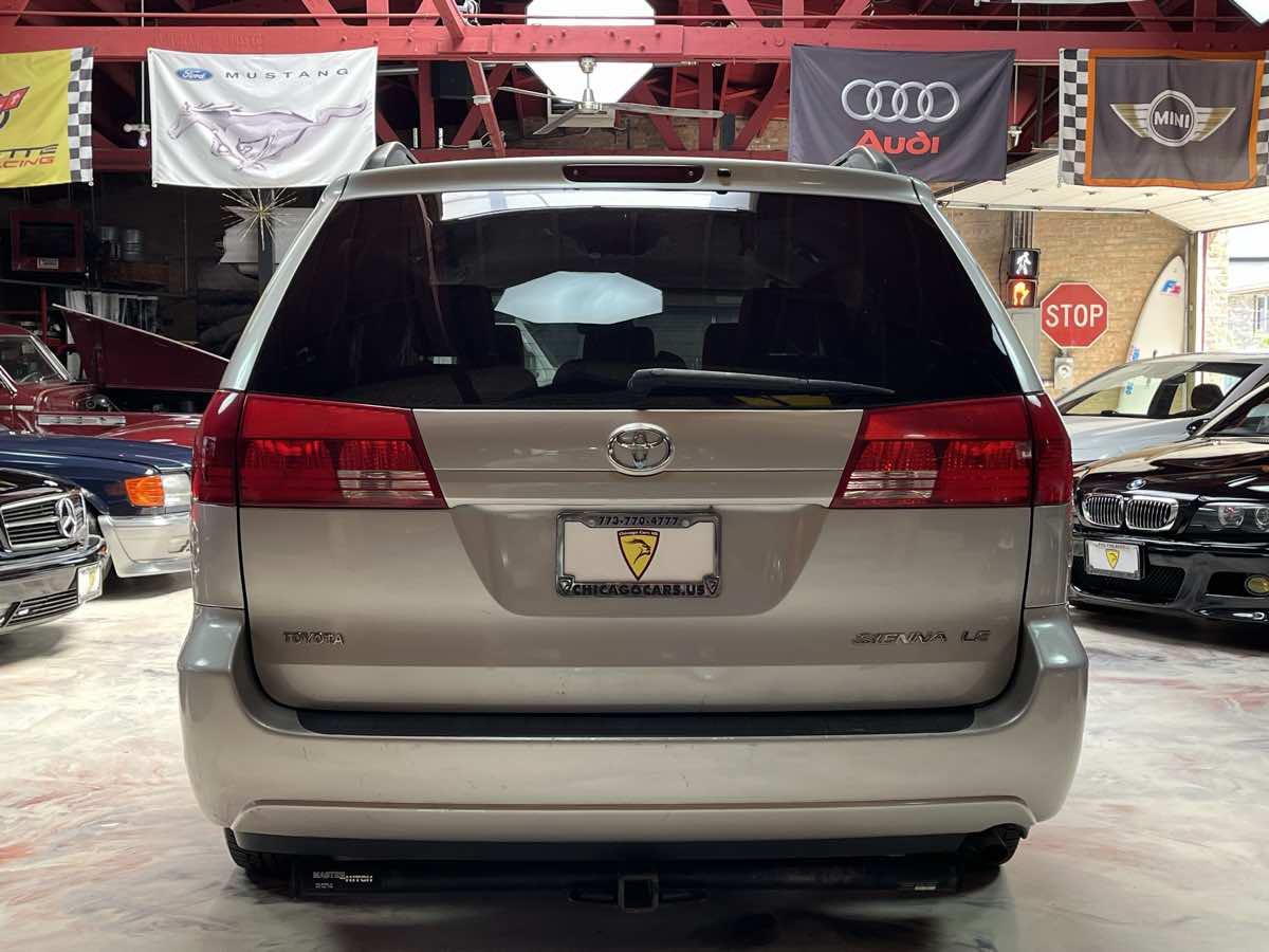 Used 2004 Toyota Sienna LE FWD image 6