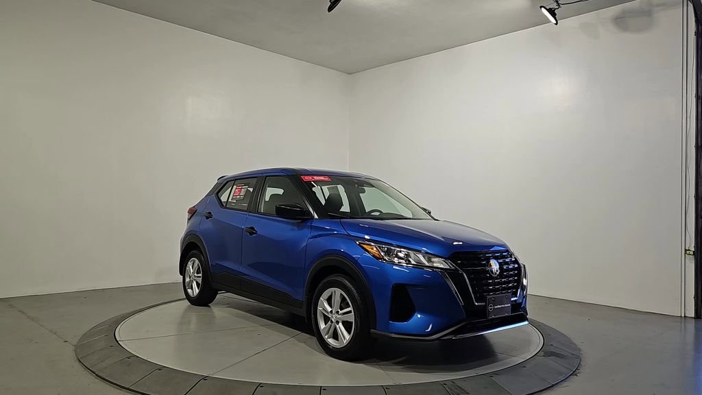 Certified 2024 Nissan Kicks S image 9