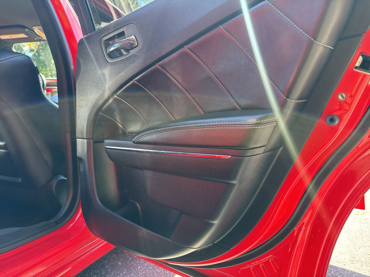 Used 2014 Dodge Charger R/T image 22