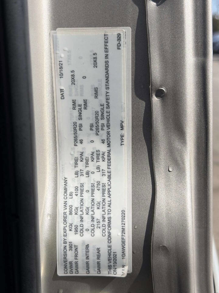 Used 2021 Chevrolet Express 2500 LS w/ Enhanced Convenience Package image 33