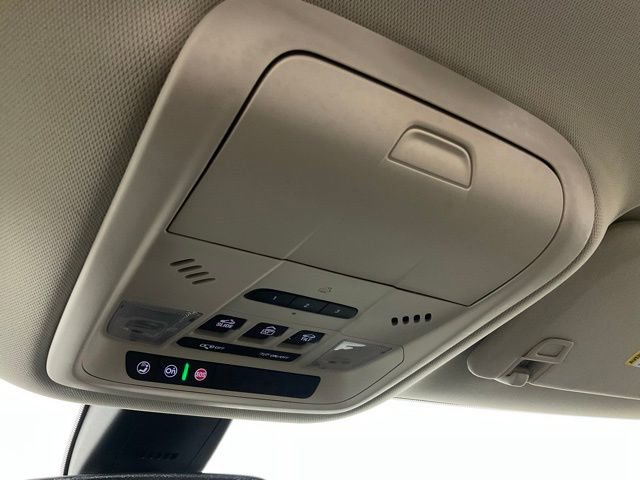 Used 2024 Buick Enclave Essence w/ Experience Buick Package image 17