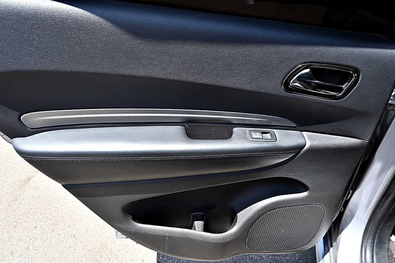 Used 2019 Dodge Durango R/T RWD image 18