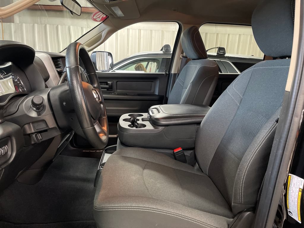 Used 2020 RAM 3500 Tradesman AWD/4WD image 14