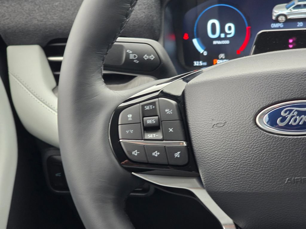 New 2026 Ford Explorer Platinum w/ LUX Leather Package image 26