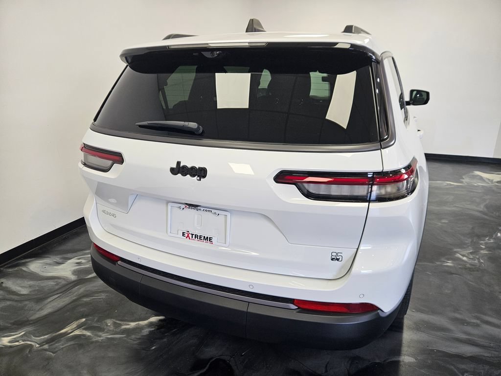 New 2026 Jeep Grand Cherokee L Limited AWD/4WD image 24