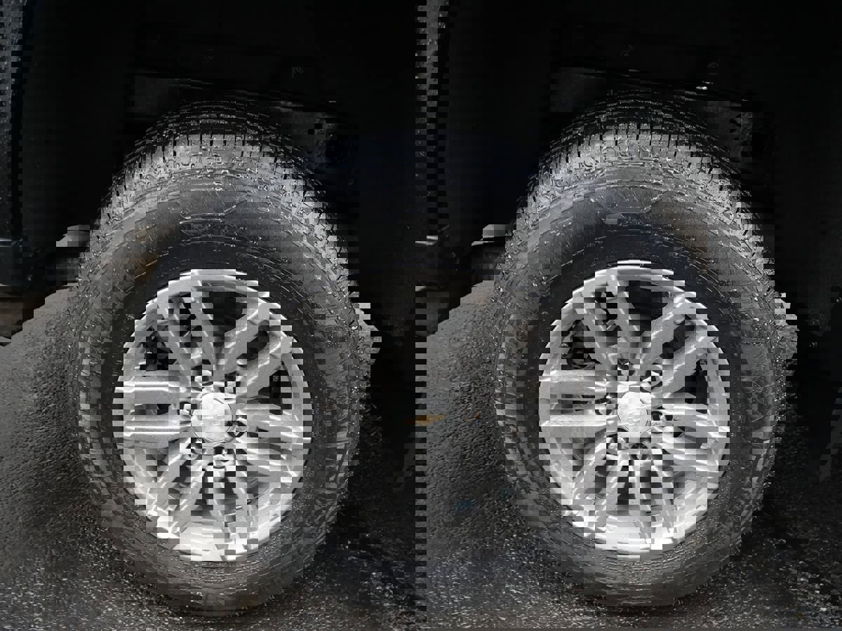 Used 2023 Chevrolet Colorado LT w/ LT Convenience Package image 32