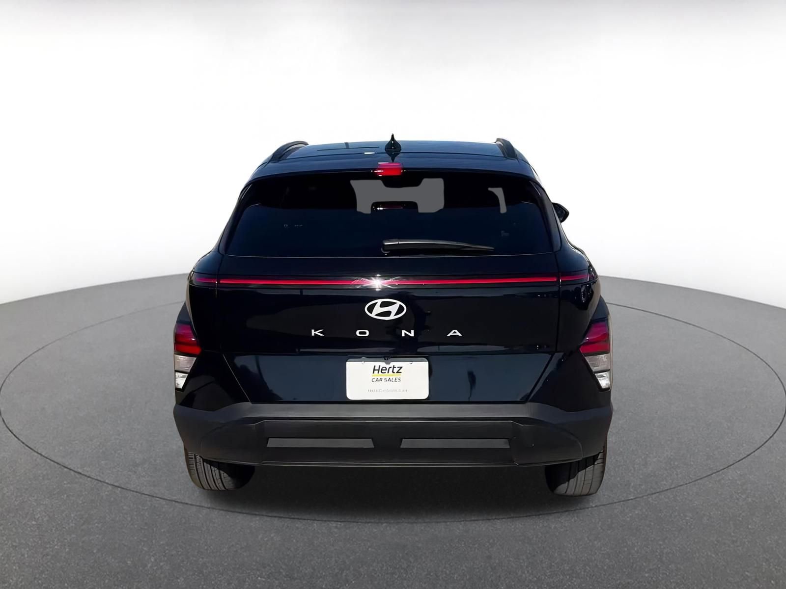 Used 2025 Hyundai Kona SEL image 12