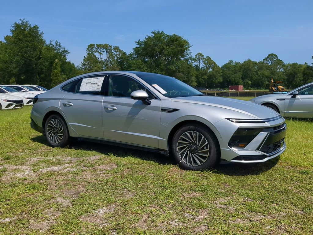 New 2025 Hyundai Sonata Limited video 1