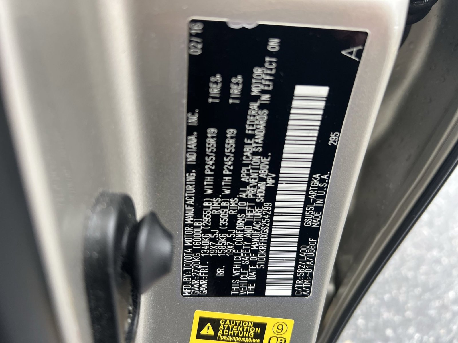 Used 2016 Toyota Highlander Limited image 30