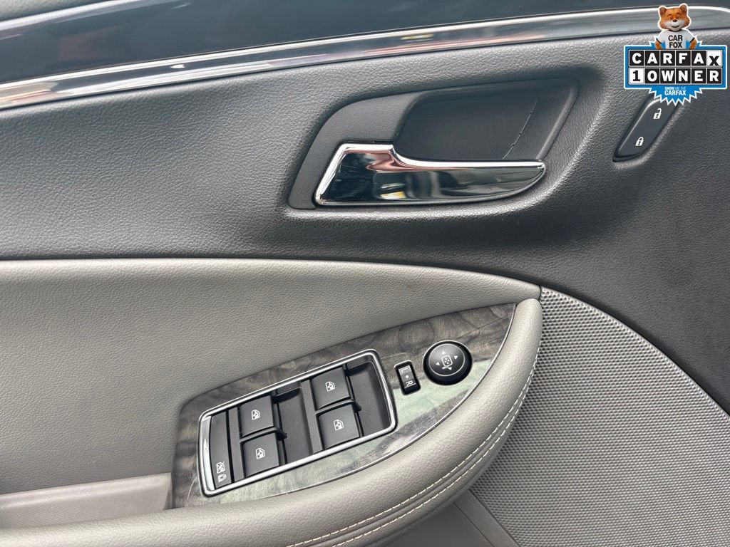 Used 2015 Chevrolet Impala LT w/ Convenience Package FWD image 13