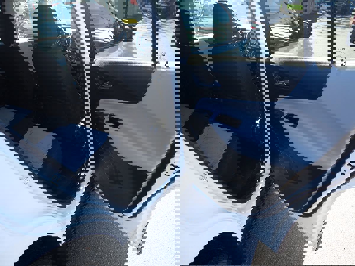 Used 2019 Chevrolet Equinox LS w/ LS Convenience Package image 30