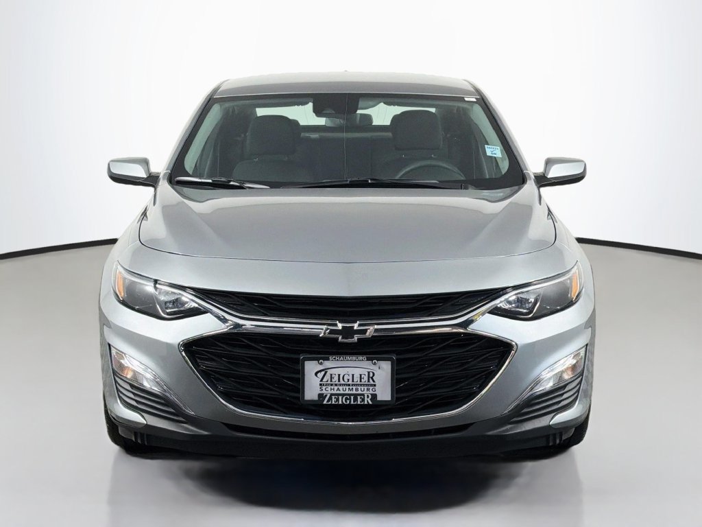 Used 2023 Chevrolet Malibu RS FWD image 2