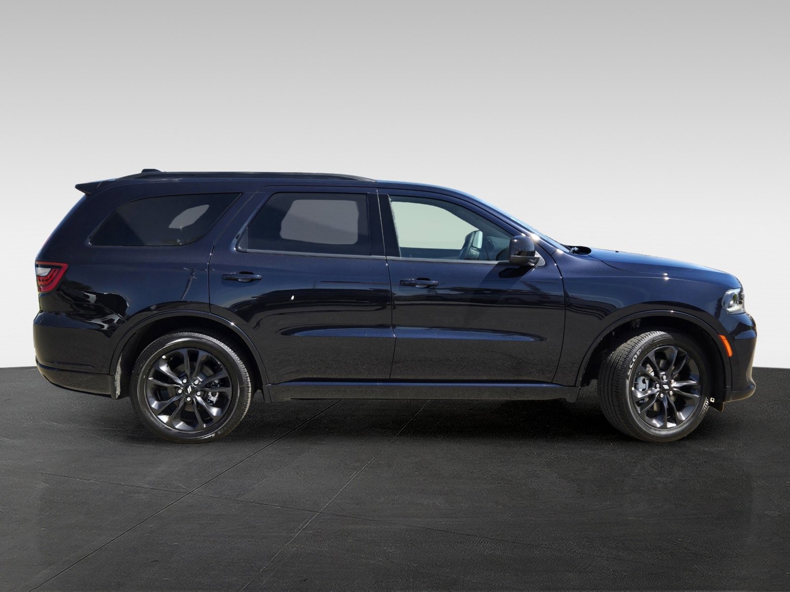 New 2025 Dodge Durango GT w/ Blacktop Package image 4