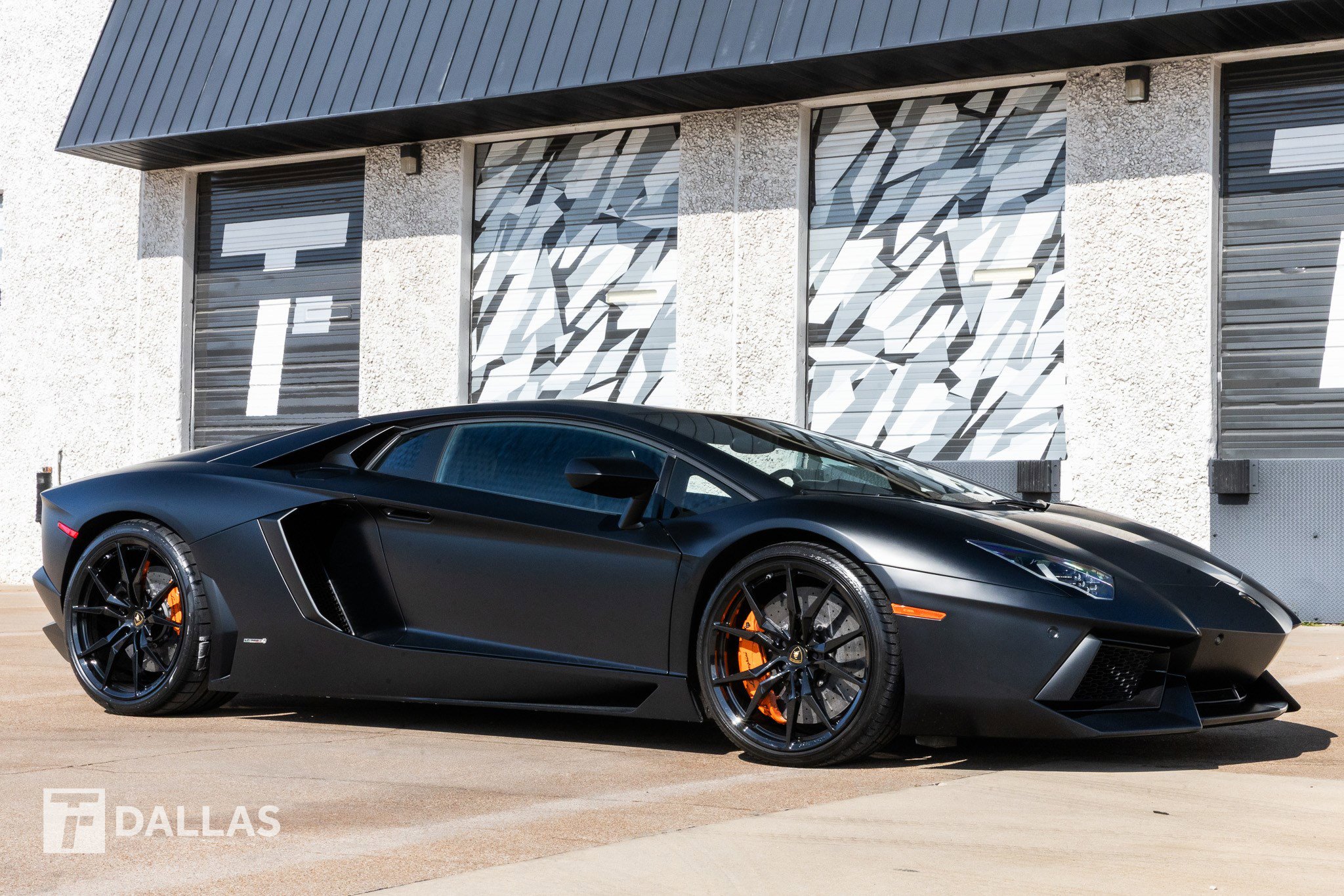Used 2014 Lamborghini Aventador LP 700-4 image 19