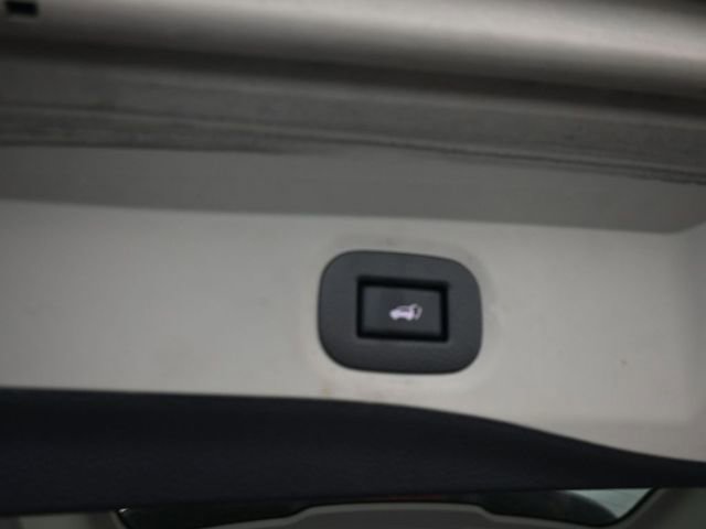 Used 2019 Nissan Rogue SV AWD/4WD image 9