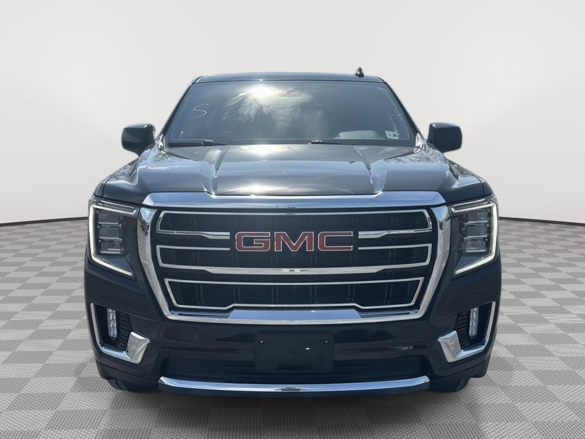 Used 2023 GMC Yukon SLT w/ SLT Premium Package image 8