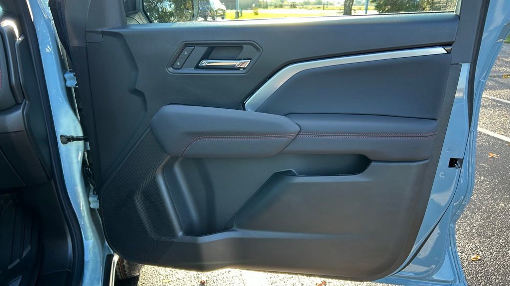 New 2026 Chevrolet Colorado Z71 w/ Technology Package image 9