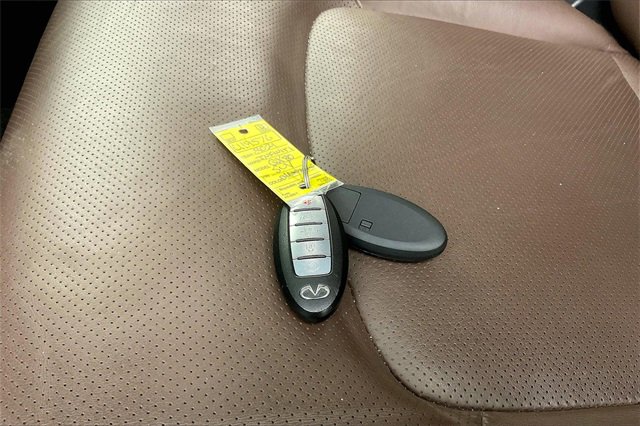 Used 2021 INFINITI QX80 Premium Select w/ All-Season Package image 15