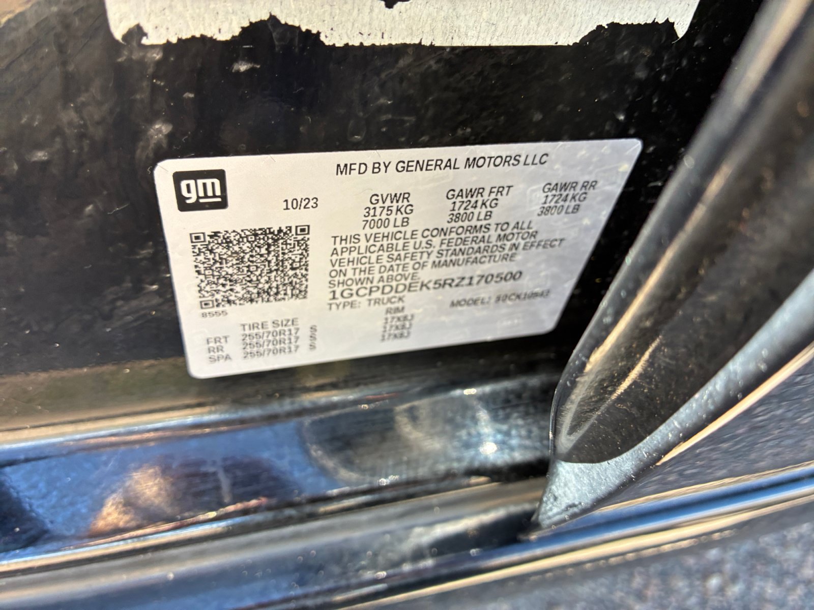 Used 2024 Chevrolet Silverado 1500 LT AWD/4WD image 25