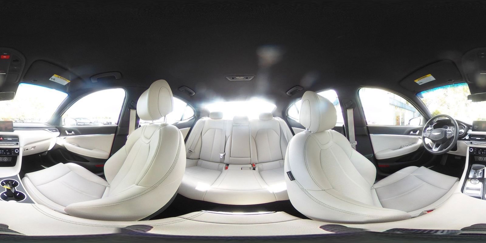 Used 2025 Genesis G70 2.5T image 42