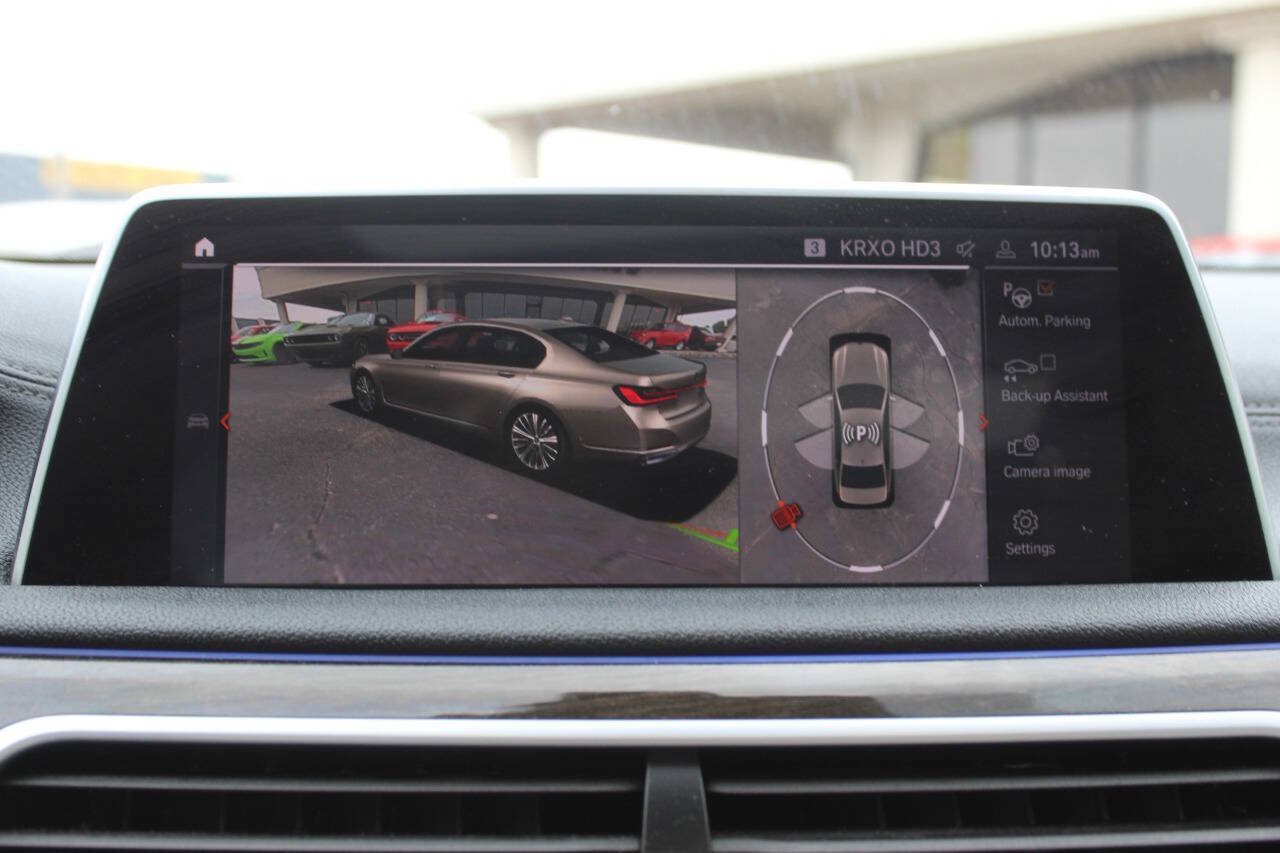 Used 2022 BMW 740i xDrive AWD/4WD image 44