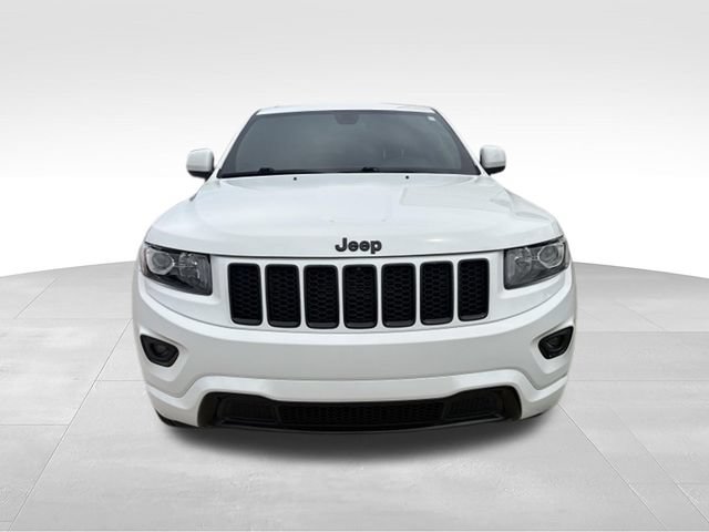 Used 2014 Jeep Grand Cherokee Altitude AWD/4WD image 9