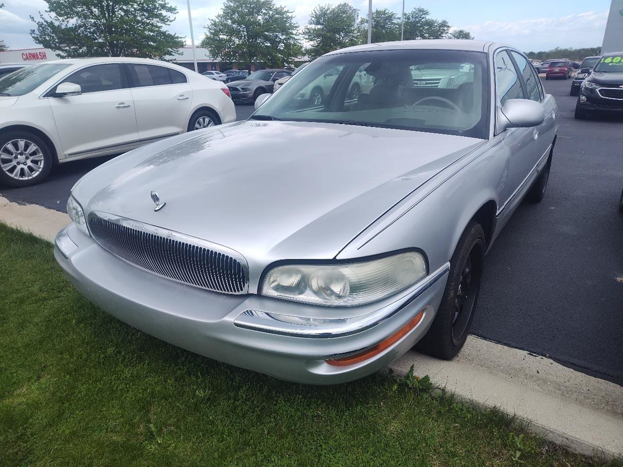 Used 2003 Buick Park Avenue w/ 1SE Package FWD image 2