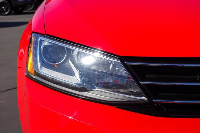 Used 2016 Volkswagen Jetta Sport w/ Lighting Package image 5