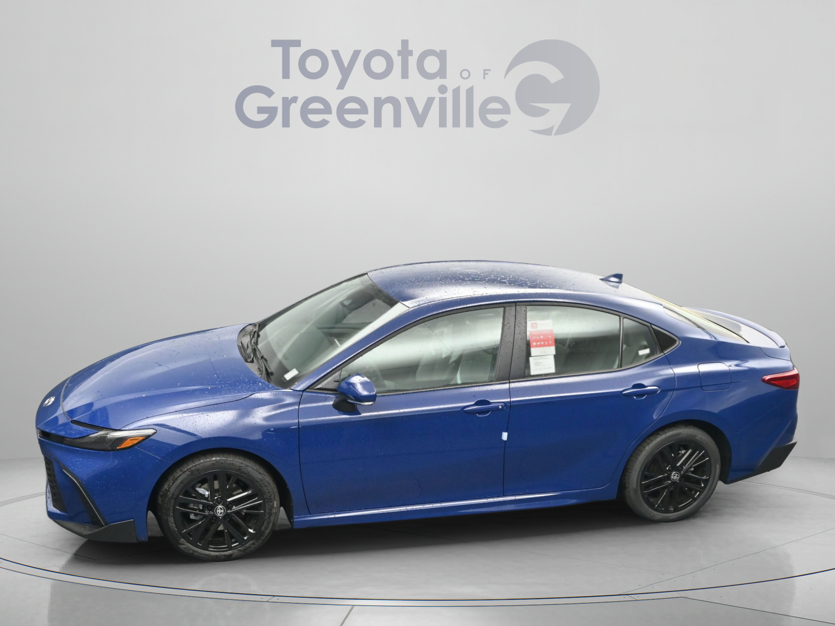 New 2026 Toyota Camry SE FWD image 2
