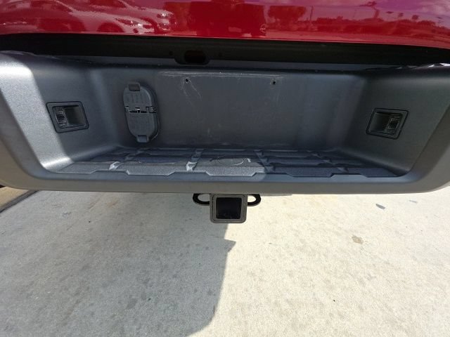 Used 2022 Nissan Frontier Pro-X RWD image 28