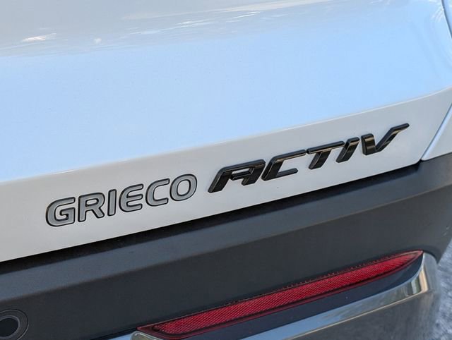 Used 2025 Chevrolet Equinox ACTIV w/ Safety and Technology Package image 16