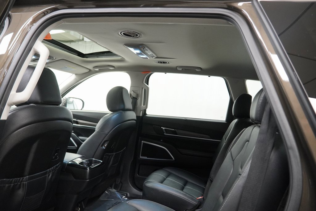 Used 2021 Kia Telluride EX w/ EX Premium Package image 20