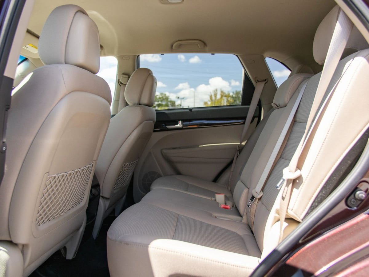 Used 2014 Kia Sorento LX FWD image 22