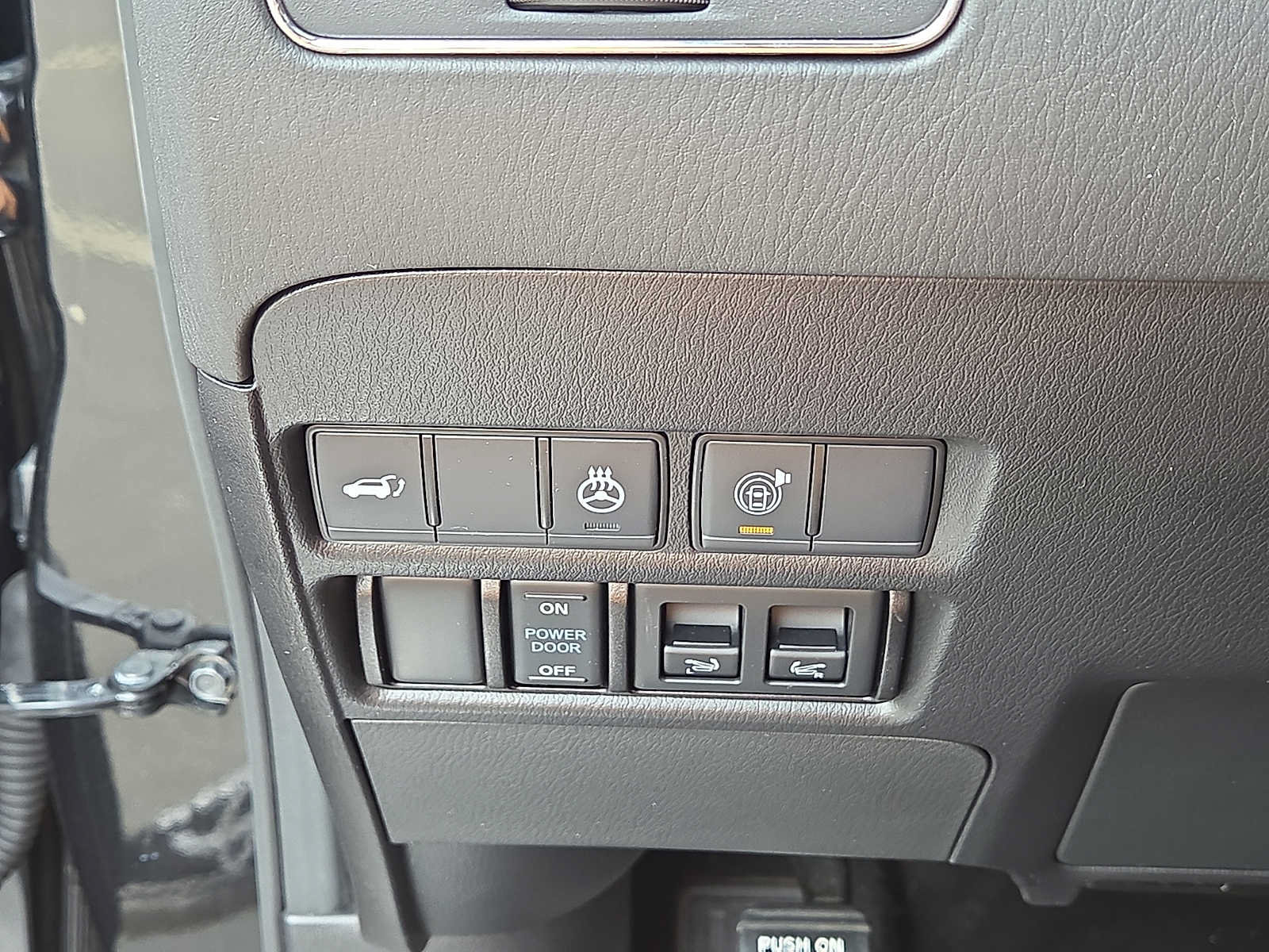 Used 2024 INFINITI QX80 Sensory AWD/4WD image 26