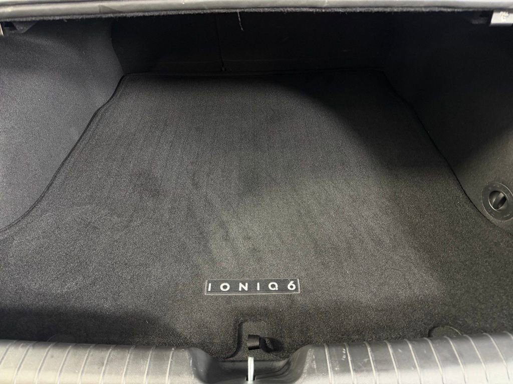 Used 2024 Hyundai Ioniq 6 SEL RWD image 27