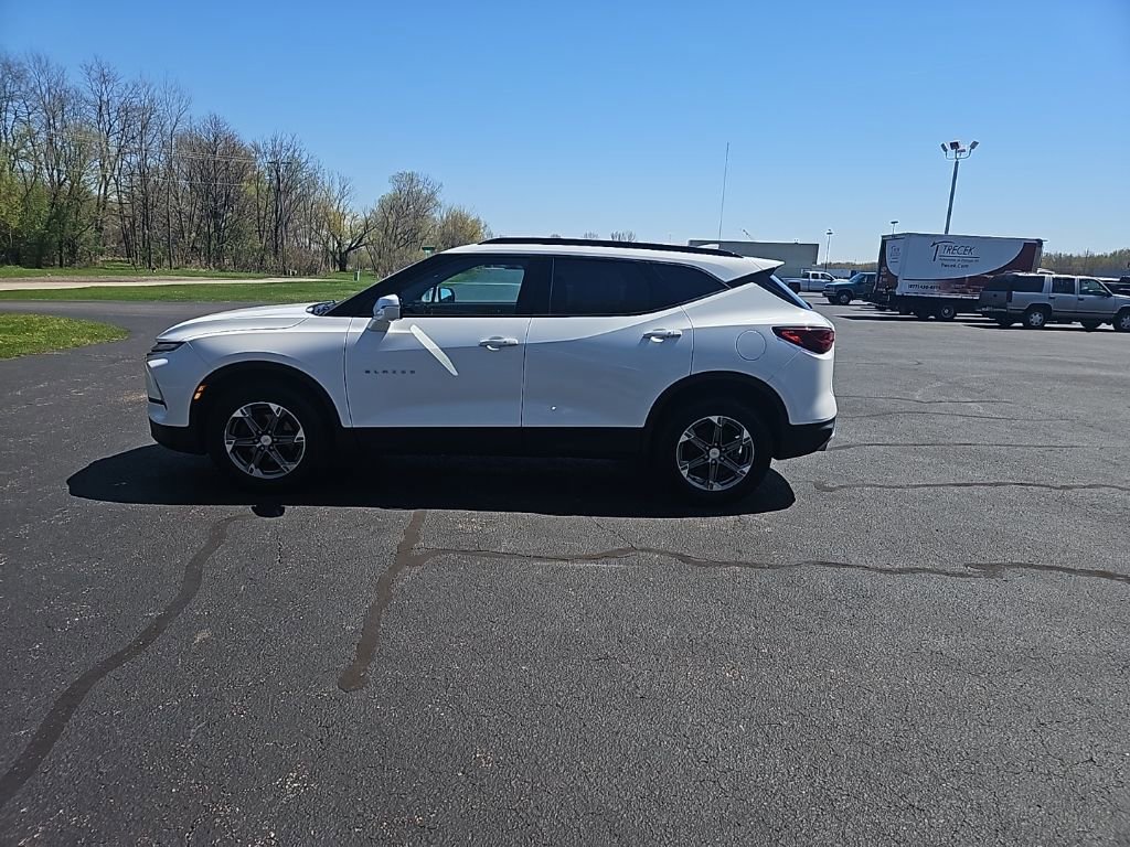 Used 2024 Chevrolet Blazer LT w/ LPO, Floor Liner Package AWD/4WD image 4