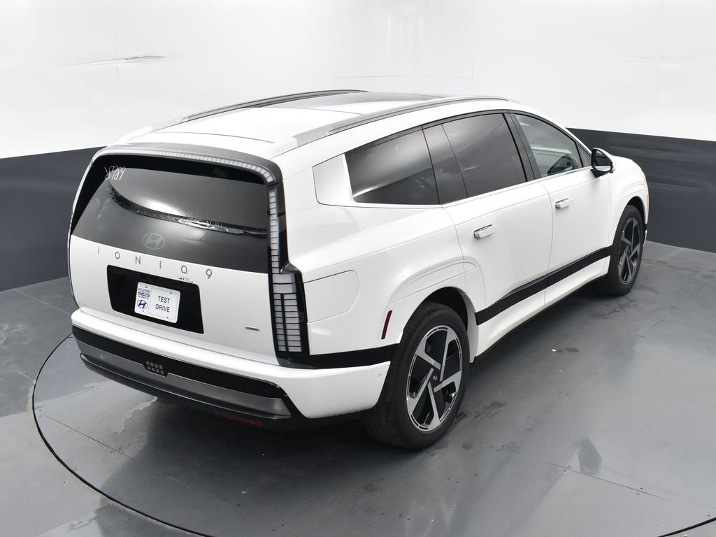 New 2026 Hyundai Ioniq 9 Calligraphy image 30