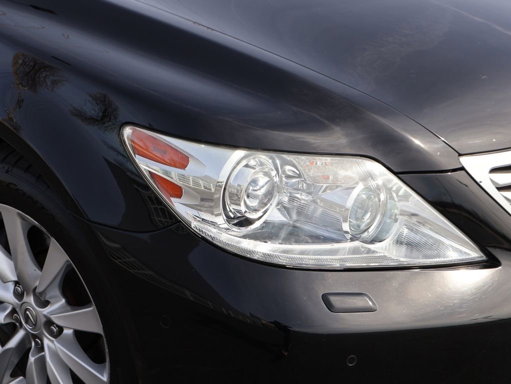 Used 2010 Lexus LS 460 AWD image 6