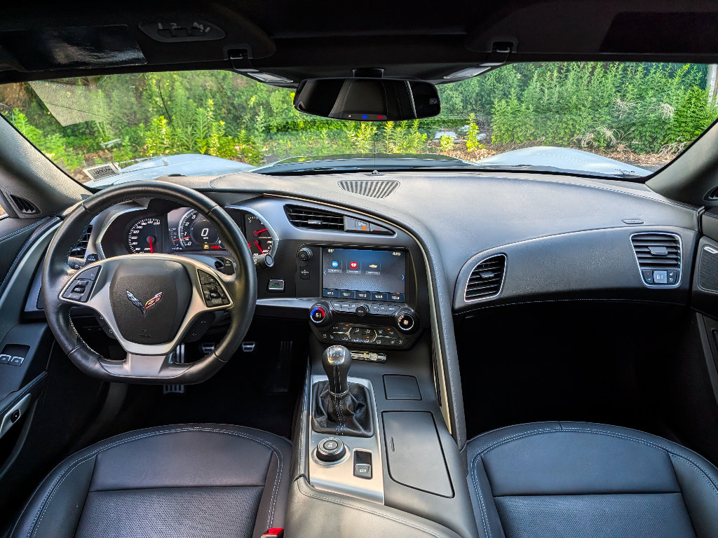 Used 2018 Chevrolet Corvette Grand Sport RWD image 32