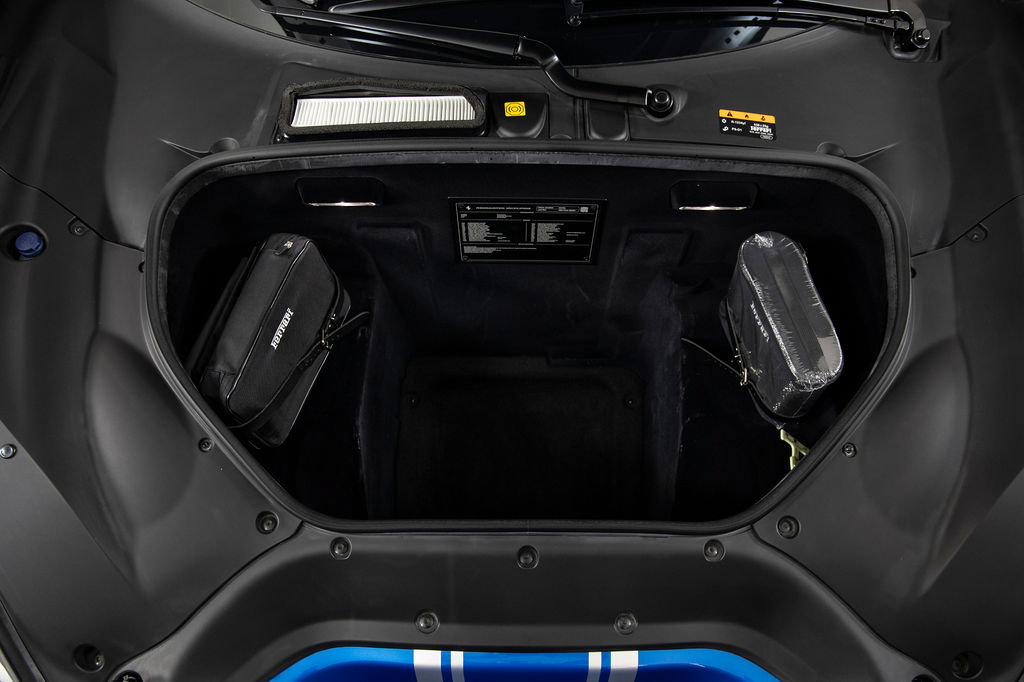 Certified 2019 Ferrari 488 Pista Spider RWD image 40
