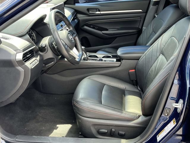 Used 2023 Nissan Altima 2.5 SR w/ SR Premium Package AWD/4WD image 14