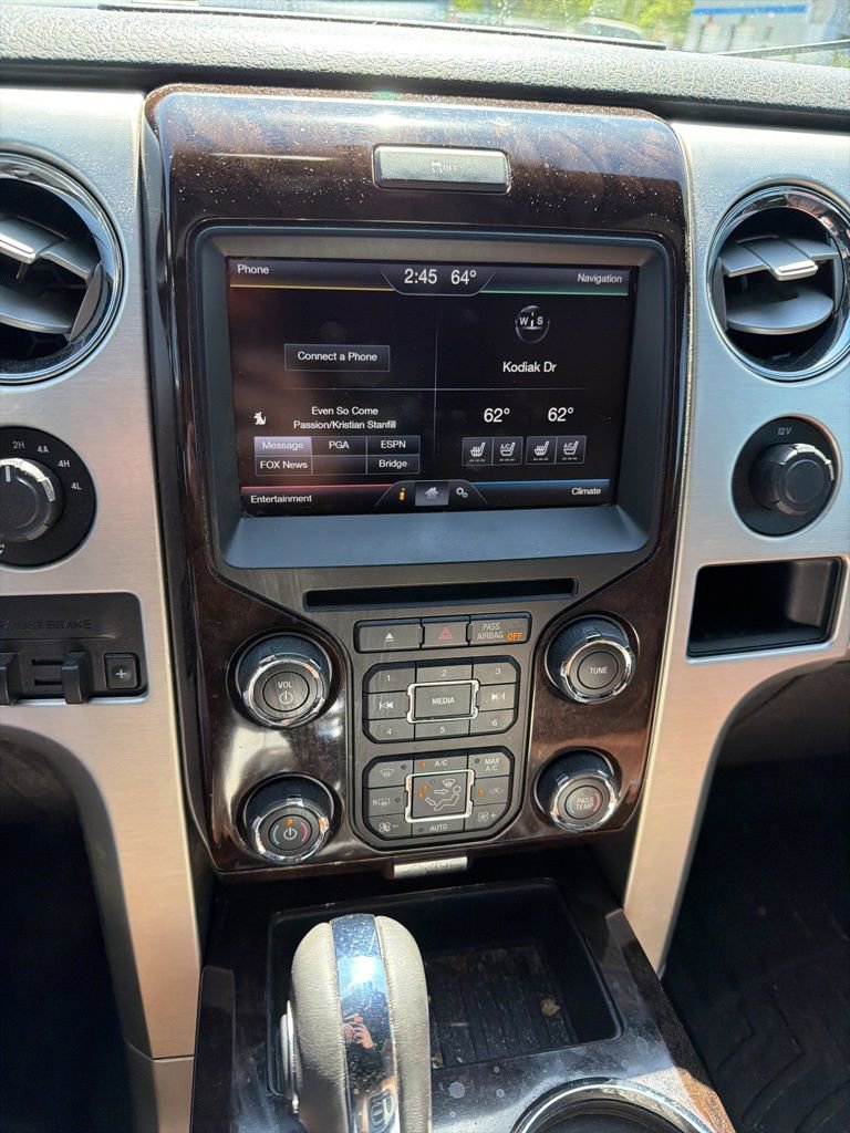 Used 2014 Ford F150 Platinum image 2