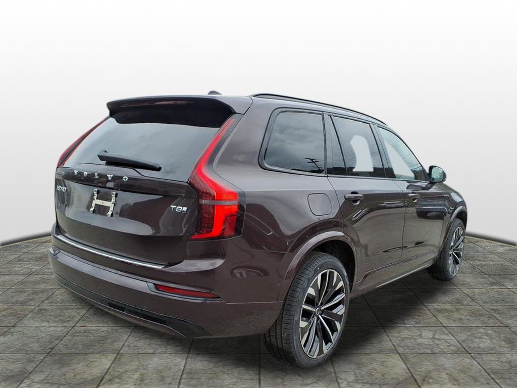 New 2026 Volvo XC90 T8 Ultra w/ Protection Package Premier image 3