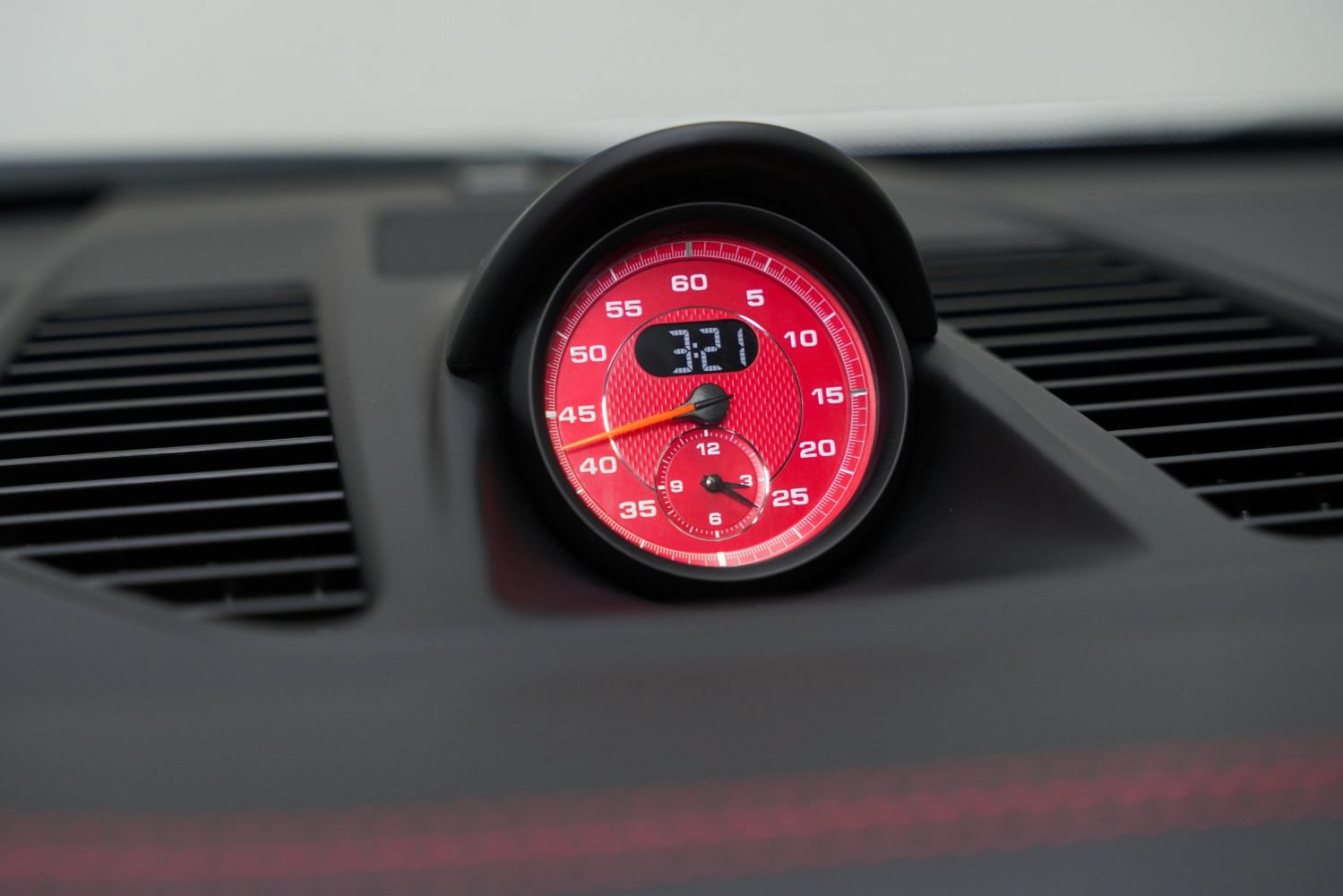 Used 2019 Porsche 911 GT2 RS RWD image 49