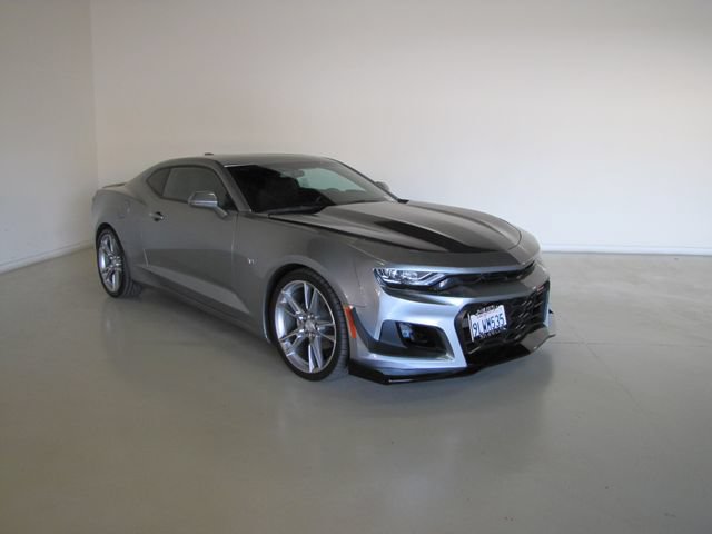 Used 2024 Chevrolet Camaro LT w/ RS Package RWD image 3