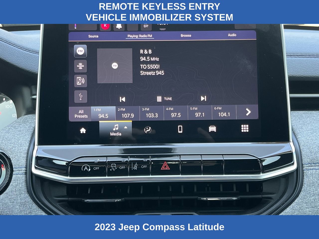 Used 2023 Jeep Compass Latitude w/ Sun and Sound Group image 4