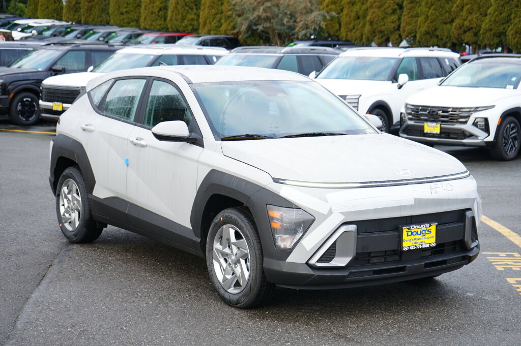 Used 2026 Hyundai Kona SE FWD image 3