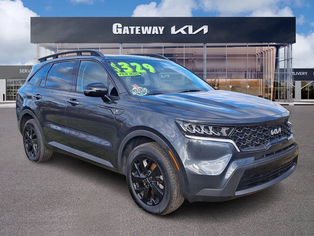 Certified 2022 Kia Sorento S w/ Panoramic Sunroof Package