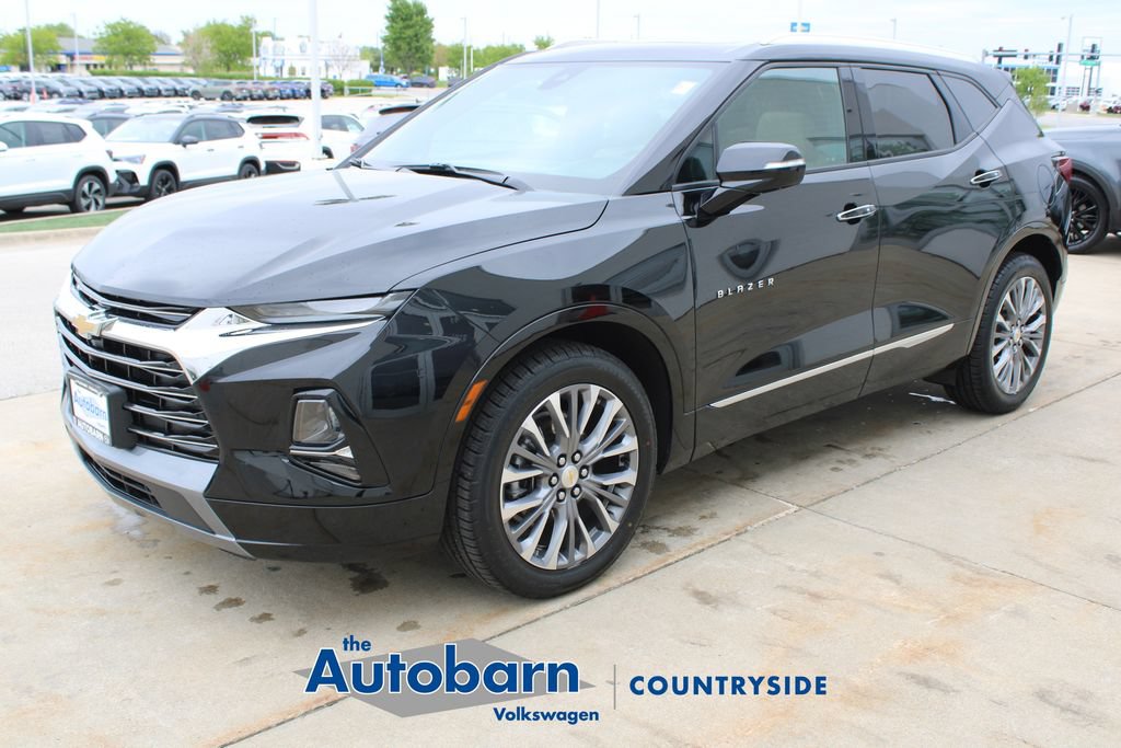 Used 2021 Chevrolet Blazer Premier w/ Driver Confidence II Package AWD/4WD image 3
