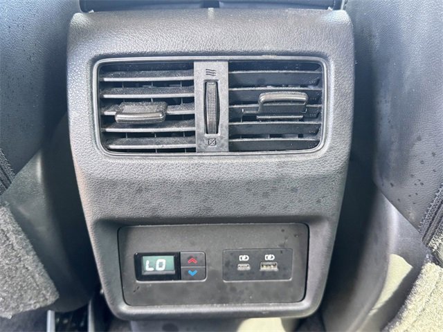 Used 2023 Nissan Rogue SL w/ SL Premium Package image 21